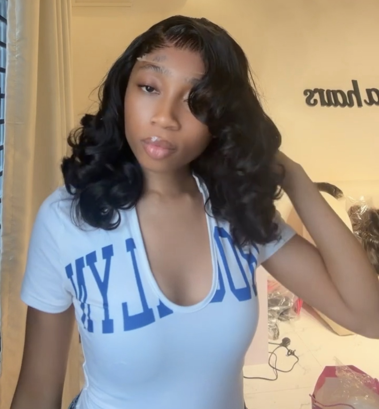 16” bouncy unit paired with 4by4 closure 200g