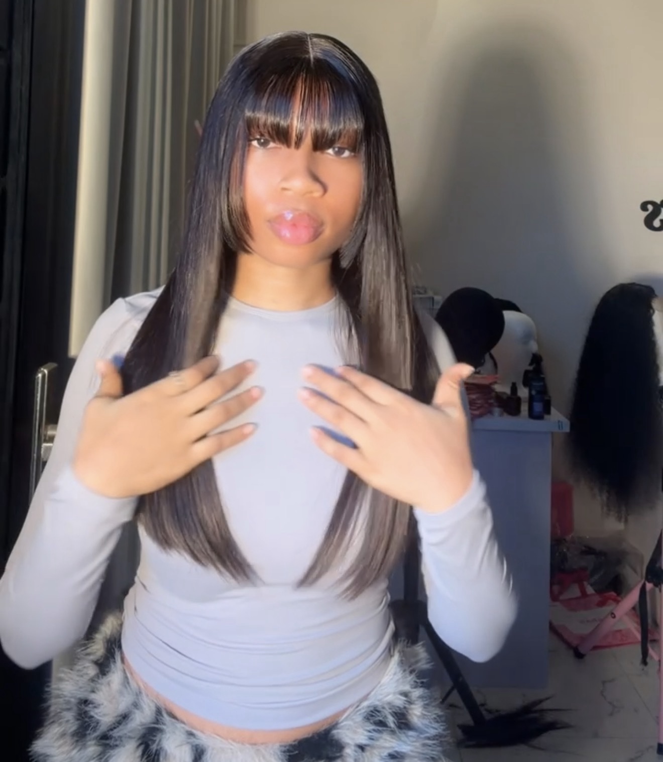 18” SDD straight 2by6 closure fringe slightly layered